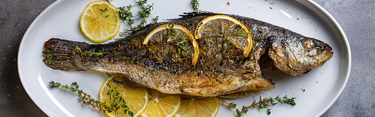 Печена цяла риба – Средиземноморска традиция Печена цяла риба – Средиземноморска традиция